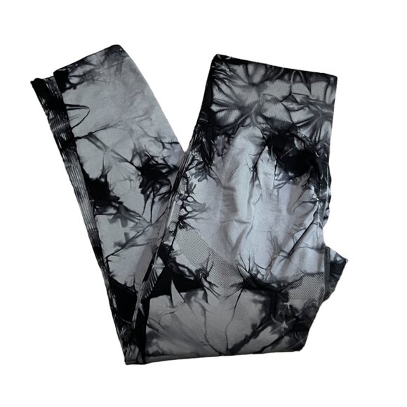 Butt Lifting Full Length Active Leggings Sz Medium Womens Tie Dye Black & Grey A - Picture 3 of 10